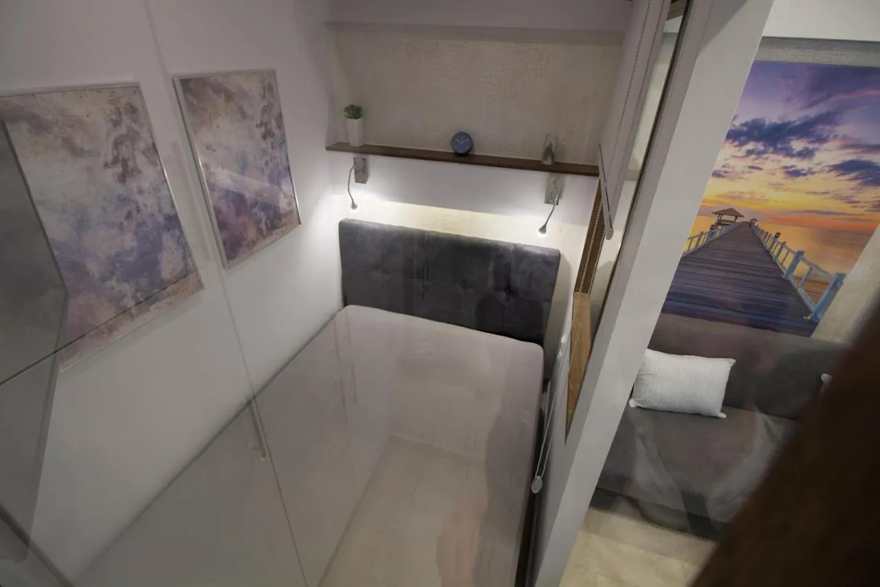 G.Douglas Diamond Apartment Thessaloniki