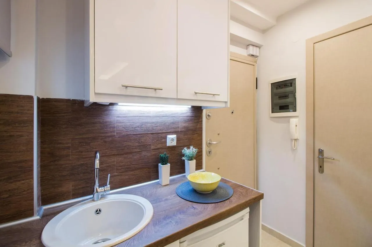 G.Douglas Diamond Apartment Thessaloniki